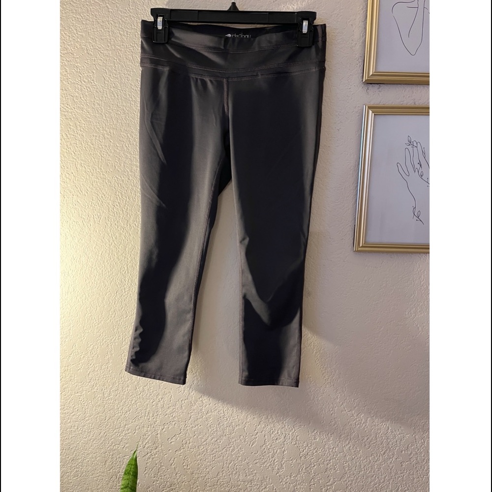 Cropped Leggings
